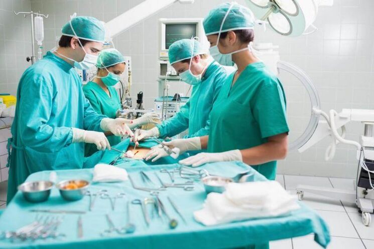Conducting surgical intervention